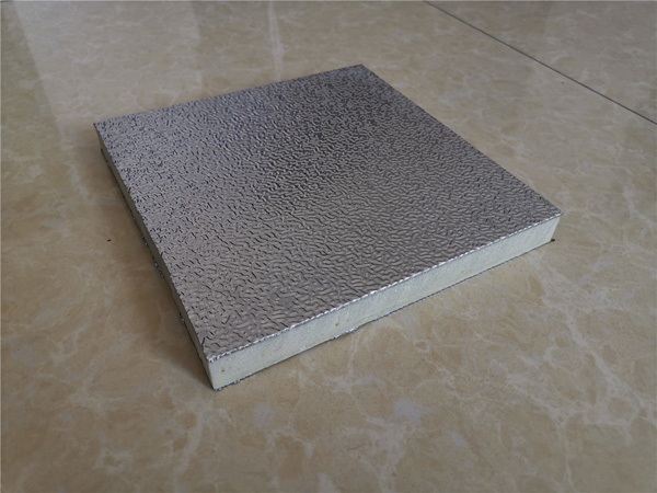 �۰������ذ�